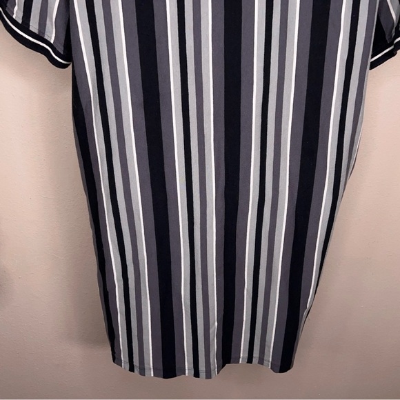 XL Grey Black White Striped Tee Womens Short Sleeve Cotton - Picture 9 of 14